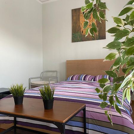 Apartment With Beautiful View Of Lycabettus Atenas Exterior foto