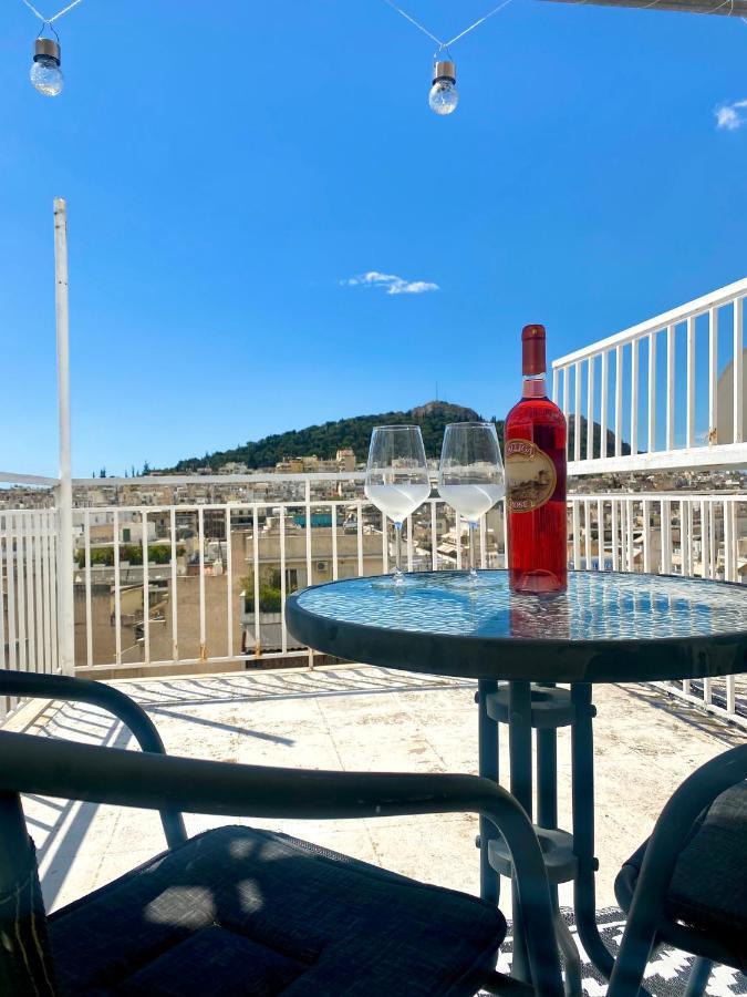 Apartment With Beautiful View Of Lycabettus Atenas Exterior foto